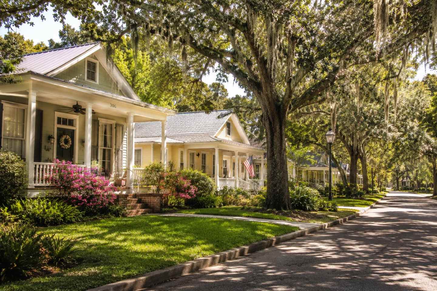 bay st louis neighborhood